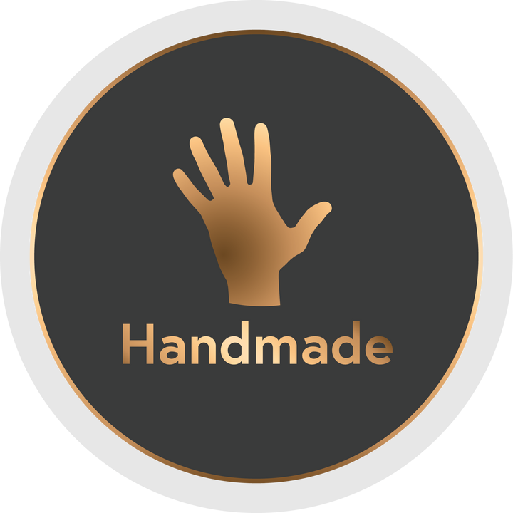 Tag saying "Handmade"