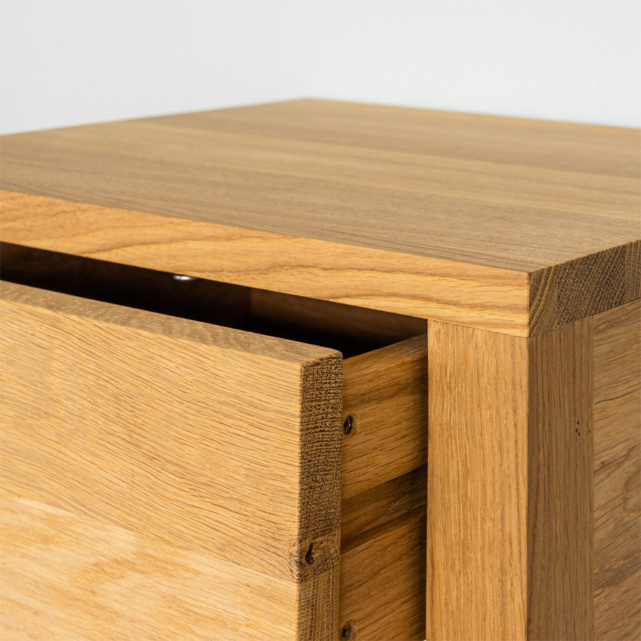 Oak Wood Nightstand Tommy drawer rail details