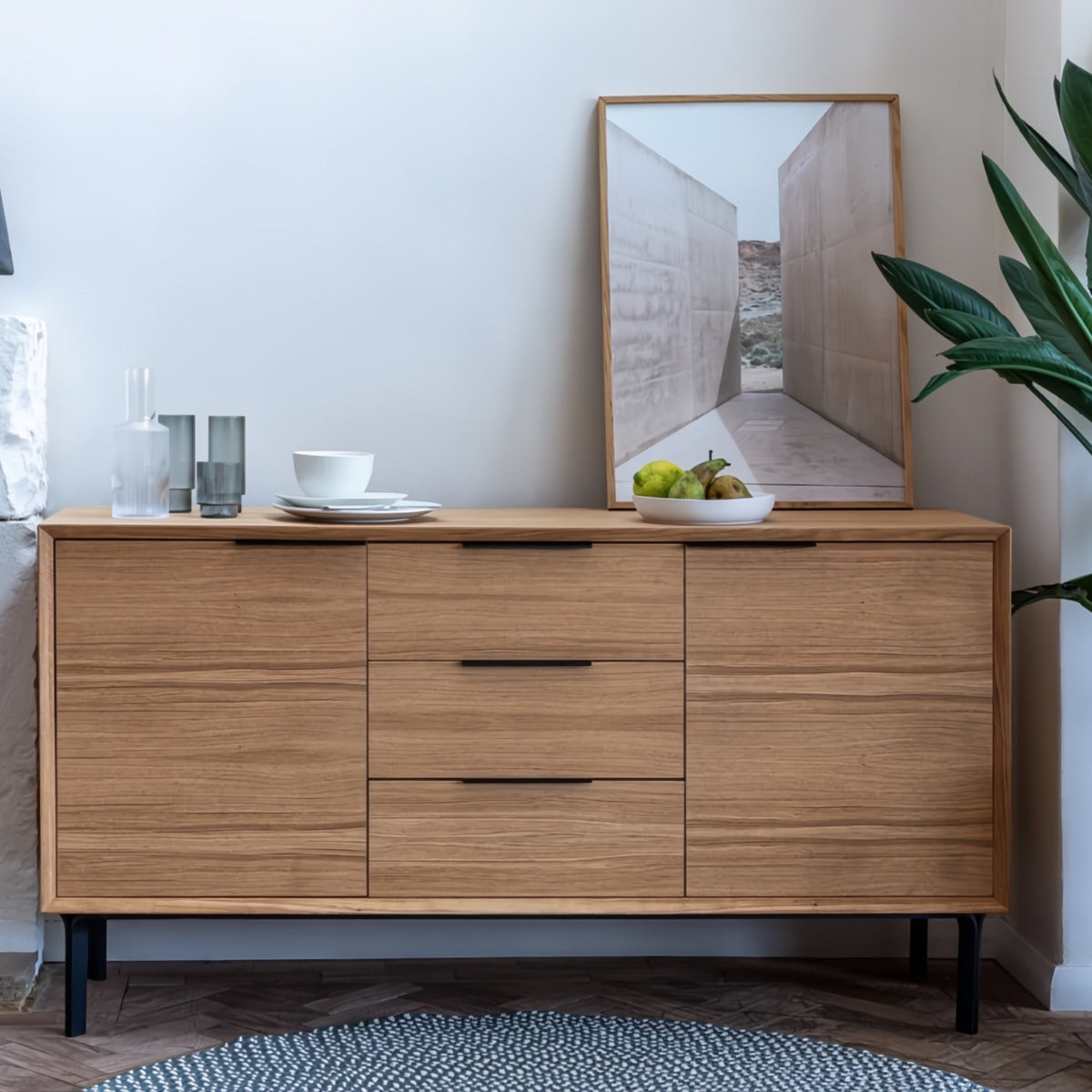 Bergen oak sideboard with three drawers and two cabinets, soft-close design and matte finish