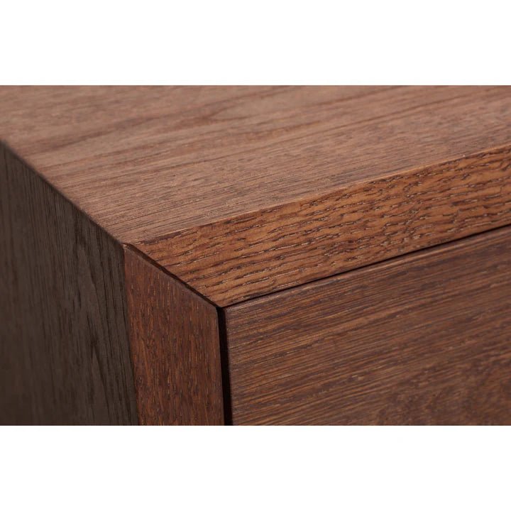Floating Wide Nightstand Hugo - Walnut Beech close-up of solid beech wood grain and seamless corner joint, gallery position 1, file 19_c189c2ca.webp