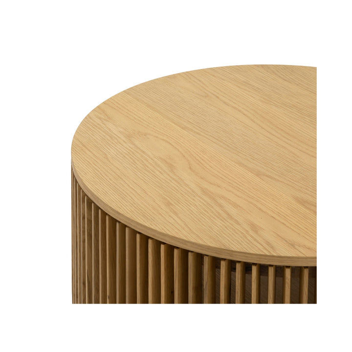 Natural Oak Coffee Table Franz close-up of round oak veneer top and ribbed solid oak base in minimalist Scandinavian design, gallery 1 Diivanilaud-Franz-Tamm-3.webp