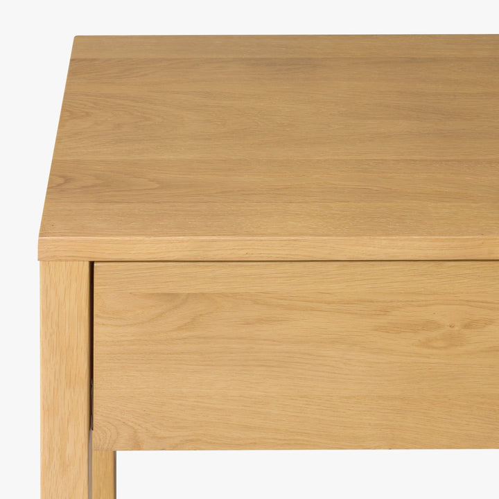 Tommy Nightstand with Drawer – Solid American Oak close-up of smooth top surface and clean edge detail, gallery NH461801-WNS-NT-002.jpg