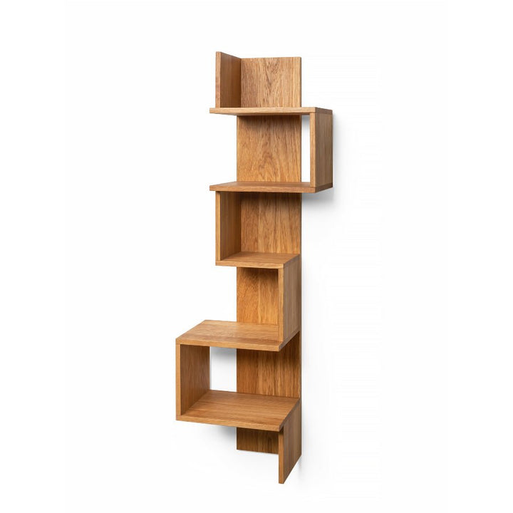 Wooden Bookshelf Hugo – Oak with Natural Wood Oil Finish in a vertical wall-mounted design highlighting solid oak craftsmanship, gallery position 1